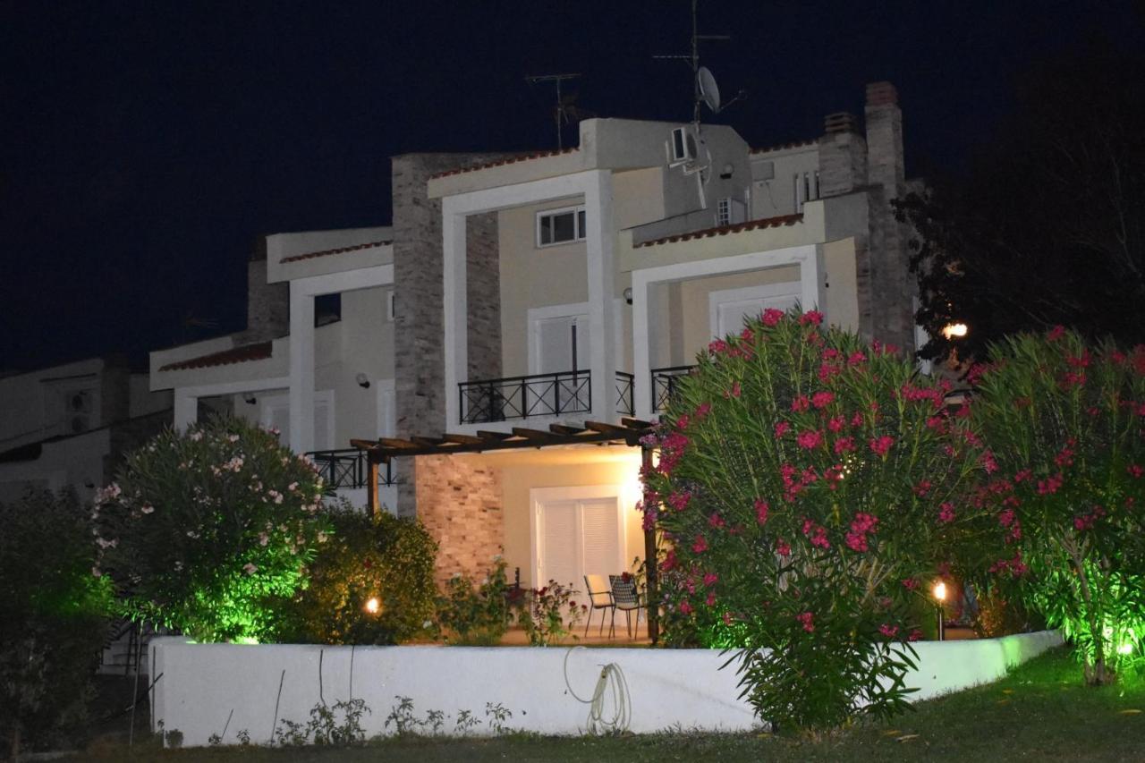 Sani Residence Villa Esterno foto